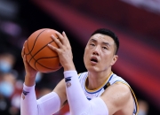 开云官方app入口-CBA赛场风云突变，全情投入拼搏奋斗