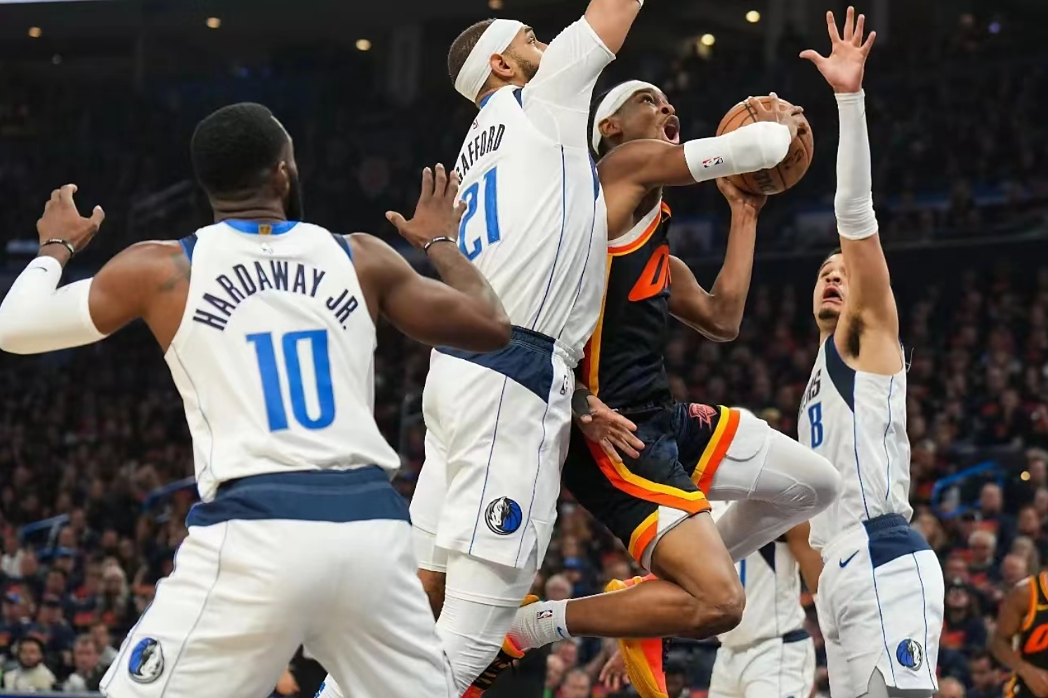 澳大利亚男篮横扫热火B队，东契奇一己之力扛起全队的简单介绍