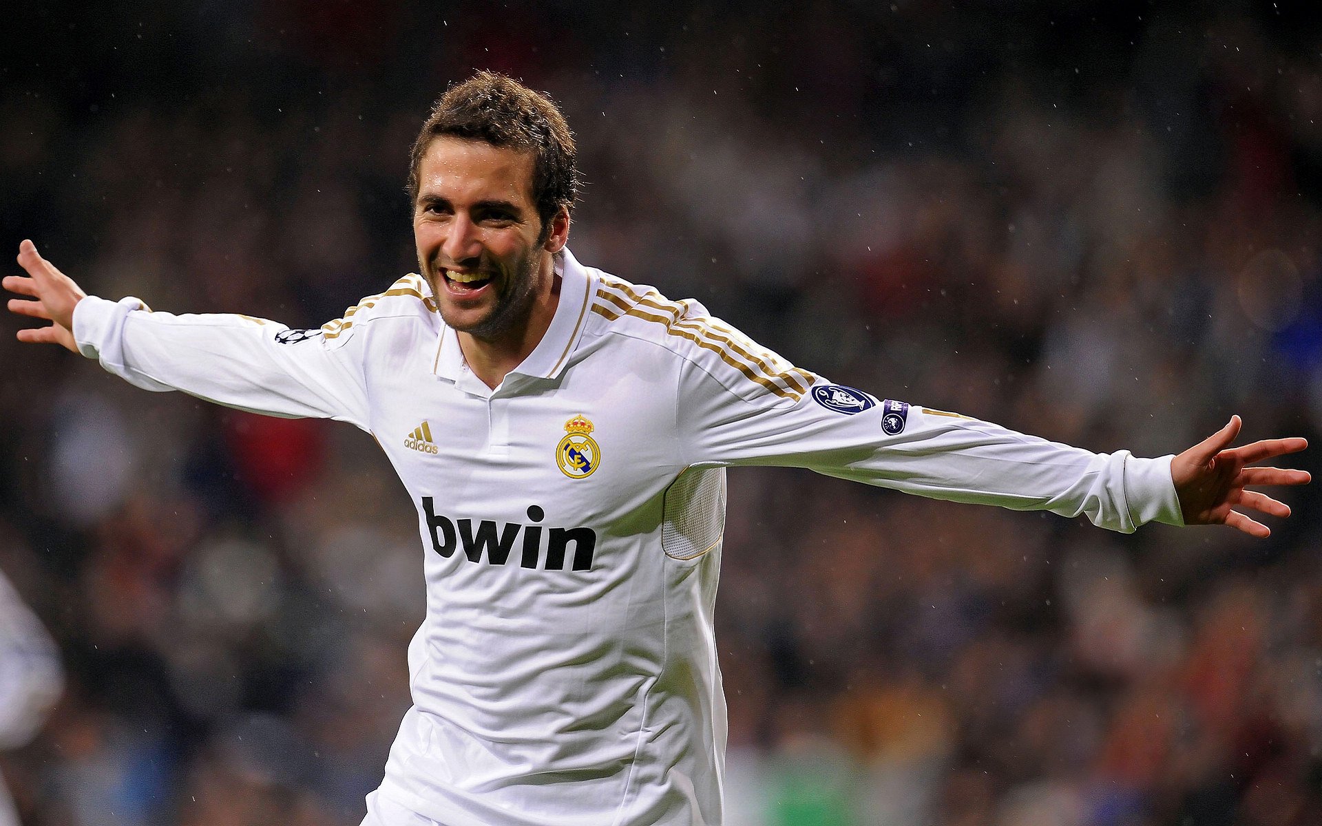 阿坎吉一锤定音，当比利时铁卫让三狮军团提前退场