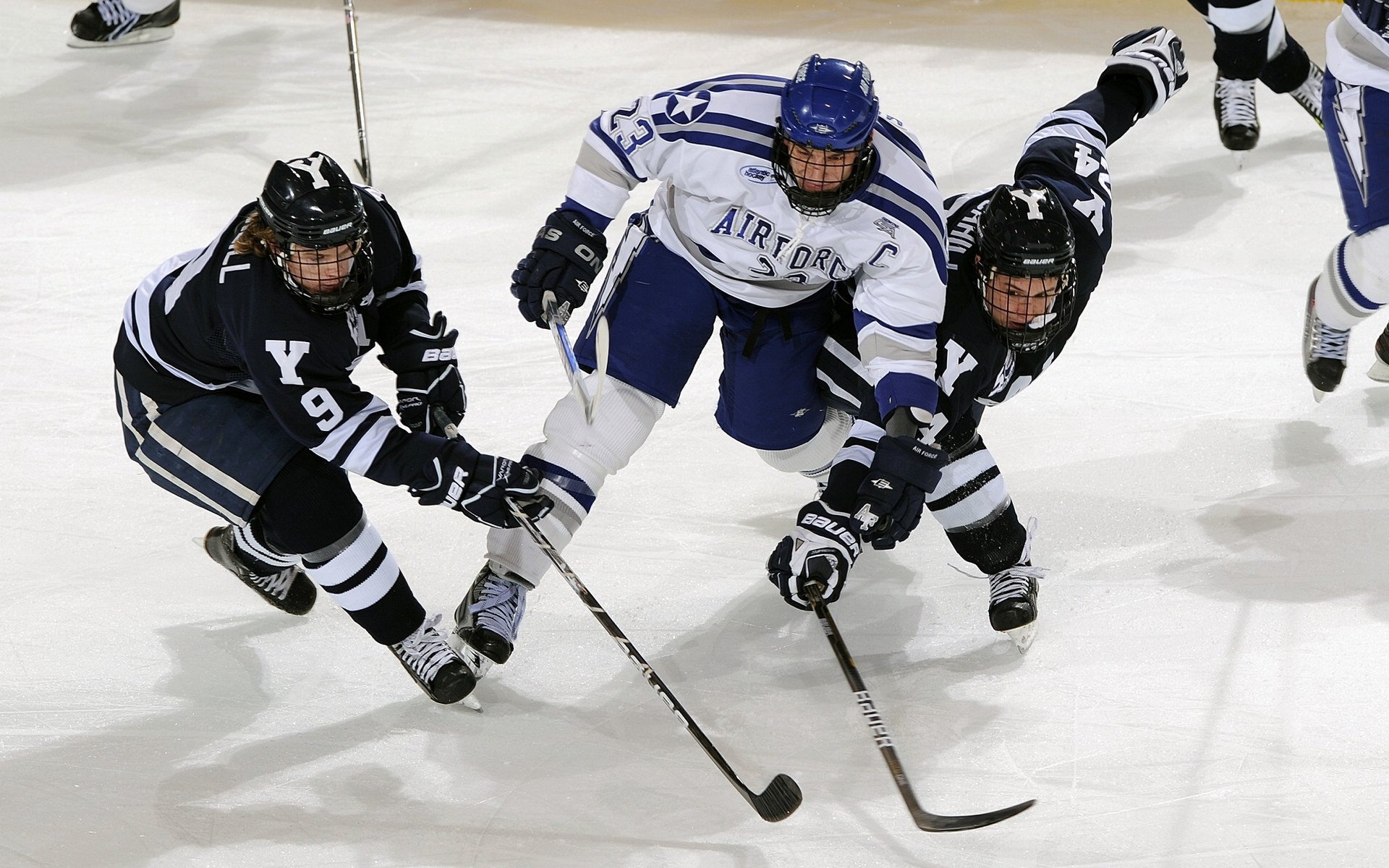 欧冠半决赛之夜，恩比德冠军级表现