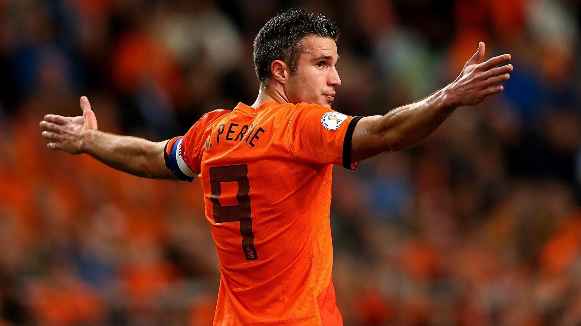 绿茵场上的险胜与乒乓球台的纪录，德国队与张本智和的突破之夜